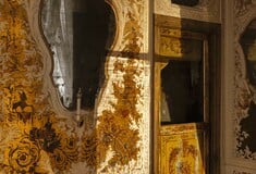 «Η μόνη αληθινή διαμαρτυρία είναι η ομορφιά»: Ο Ντρις βαν Νότεν ανοίγει ένα παλάτσο στη Βενετία