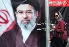 ΜΟΤΖΤΑΜΠΑ ΧΑΜΕΝΕΙ ΙΡΑΝ ΤΟΙΧΟΓΡΑΦΙΑ ΤΕΧΕΡΑΝΗ