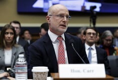 ABC FCC ΕΠΑΝΕΞΕΤΑΣΗ ΑΔΕΙΩΝ ΜΕΤΑΔΟΣΗΣ ΚΑΝΑΛΙ ΝΤΟΝΑΛΝΤ ΤΡΑΜΠ ΤΖΙΜΙ ΚΙΜΕΛ ΜΕΛΑΝΙΑ ΤΡΑΜΠ