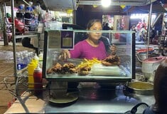 Το κοτόπουλο ως πατρίδα: Aπό το pollo a la brasa στο καζάνι της ajiaco