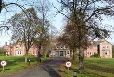 ΒΡΕΤΑΝΙΑ ΣΥΓΧΡΟΝΗ ΔΟΥΛΕΙΑ ΘΡΗΣΚΕΥΤΙΚΗ ΟΜΑΔΑ