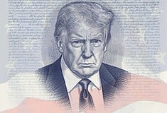 ΗΠΑ: Το Στέιτ Ντιπάρτμεντ ετοιμάζει διαβατήρια με φωτογραφία του Ντόναλντ Τραμπ