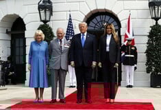 ΝΤΟΝΑΛΝΤ ΤΡΑΜΠ ΒΑΣΙΛΙΑΣ ΚΑΡΟΛΟΣ ΕΠΙΣΚΕΨΗ ΟΥΙΣΚΙ ΔΑΣΜΟΙ