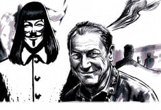 Ντέιβιντ Λόιντ: Ο δημιουργός του "V for Vendetta" μιλά στη LifO