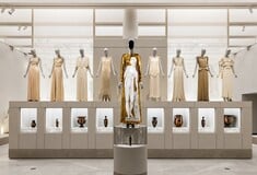Μόδα, Τέχνη και Σάρκα: Η μεγάλη έκθεση «Costume Art» του Met μας θυμίζει τι σημαίνει να κατοικείς ένα σώμα