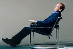 Το θρυλικό Art της Γιασμίνα Ρεζά γίνεται ταινία με τον Ρέιφ Φάινς, τον Κόλιν Φάρελ και τον Βάγκνερ Μόουρα.