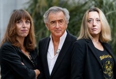 Πάνω από 200 συγγραφείς απέναντι στον Grasset: Η μεγάλη κρίση της γαλλικής λογοτεχνίας