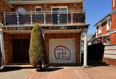 ΝΕΑ ΥΟΡΚΗ ΒΑΝΔΑΛΙΣΜΟΣ ΣΒΑΣΤΙΚΑ