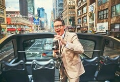 Ο Στίβεν Κόλμπερτ αποχαιρετά το Late Show μαζί με τους μεγάλους παρουσιαστές του αμερικανικού late night