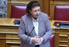 ΛΙΝΑ ΜΕΝΔΩΝΗ ΜΟΝΕΜΒΑΣΙΑ ΒΟΥΛΗ