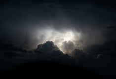 ΚΑΙΡΟΣ ΤΣΑΤΡΑΦΥΛΛΙΑΣ ΑΦΡΙΚΑΝΙΚΗ ΣΚΟΝΗ ΒΡΟΧΕΣ ΚΑΤΑΙΓΙΔΕΣ