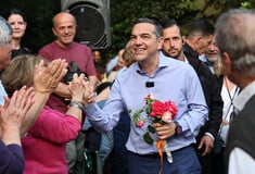 ΑΛΕΞΗΣ ΤΣΙΠΡΑΣ ΚΟΜΜΑ
