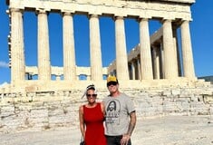 Metallica: Η σύντροφος του Τζέιμς Χέτφιλντ δημοσίευσε φωτογραφίες τους από την Ελλάδα
