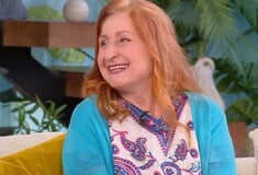 ΔΥΟ ΞΕΝΟΙ ΜΑΡΟΥΣΚΑ ΚΑΛΛΙΟΠΗ ΤΑΧΤΣΟΓΛΟΥ