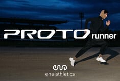 Η ena athletics φέρνει την performance φιλοσοφία της στην INTERSPORT