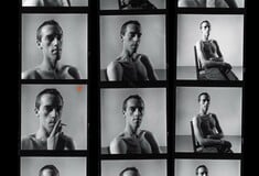 Τα contact sheets του Πίτερ Χούγιαρ δείχνουν τον καλλιτέχνη πριν γίνει μύθος