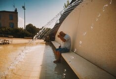 ΓΑΛΛΙΑ ΚΑΥΣΩΝΑΣ ΑΚΡΑΙΑ ΖΕΣΤΗ
