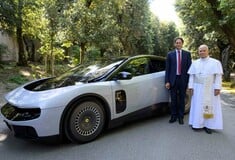 FERRARI ΠΑΠΑΣ ΛΕΩΝ 