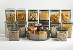 Pantry Makeover: Γιατί ένα οργανωμένο ντουλάπι σε κάνει να νιώθεις τόσο καλά