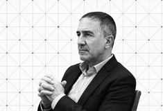 Ταλ Ντίλιαν:  Ο κατάσκοπος που μ’ απάτησε