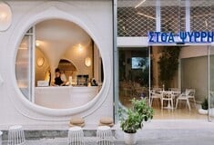 Μια στοά στου Ψυρρή. Πέντε μέρη για φαγητό. 