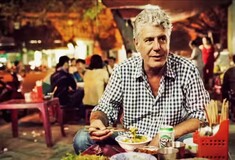 Γιατί οι εκπομπές του Anthony Bourdain είναι περισσότερο ζωή και λιγότερο φαΐ;