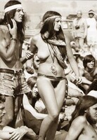 HIPPIE, ΤΑ ΠΑΙΔΙΑ ΤΩΝ ΛΟΥΛΟΥΔΙΩΝ