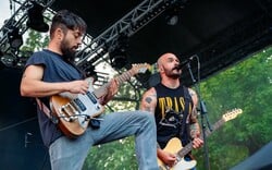Planet of Zeus: Από τα «ιδρωμένα» υπόγεια του AN Club στις σκηνές της Ευρώπης