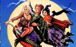 Μην πας σε μάγισσες ούτε σε χαρτορίχτρες. Δες μια ταινία