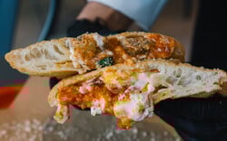 «H αμαρτία της λιγούρας» στους Αμπελόκηπους