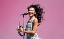 Olivia Dean: Η νέα σταρ της βρετανικής ποπ