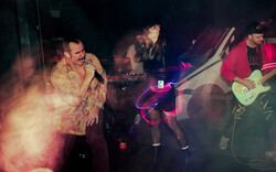 Παρουσίαση δίσκου «Detroit» και μια στάση για Ena Tsigaro sta Mpam 