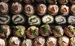 Granny’s Catering: Η «γιαγιά» που φέρνει νέα φρεσκάδα στις πιο όμορφες στιγμές μας