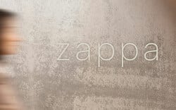 To Zappa παίρνει την σκυτάλη από την Αίγλη Ζαππείου για ένα γαστρονομικό take over από τον Χρύσανθο Καραμολέγκο