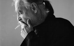 Béla Tarr (1955-2026): «Κάνω ταινίες μ’ επίκεντρο τους ανθρώπους»