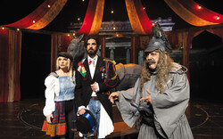 «Το μεγάλο μας τσίρκο» του Ιάκωβου Καμπανέλλη