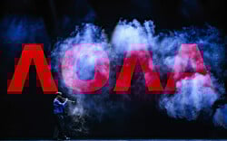 Παράταση παραστάσεων για την «Λόλα» στο Θέατρο Παλλάς έως 1η Μαρτίου