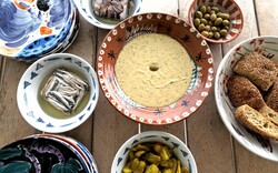 Έργα τέχνης στο τραπέζι της Καθαράς Δευτέρας