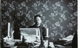 Όλη η ζωή του Άντον Τσέχοφ οδήγησε στον «Βυσσινόκηπο»