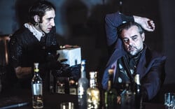 Ιβάνοφ! του Άντον Τσέχοφ: Η παράσταση του Γιάννη Χουβαρδά είναι από εκείνες που πρέπει να δεις