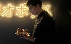 Από το MasterChef 2025 στο ŌMA Sushi Bar: Ο Νέστορας Νέστορας αναλαμβάνει Consultant Chef