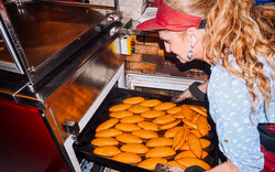 Ραντεβού στα τυροπιτάδικα!