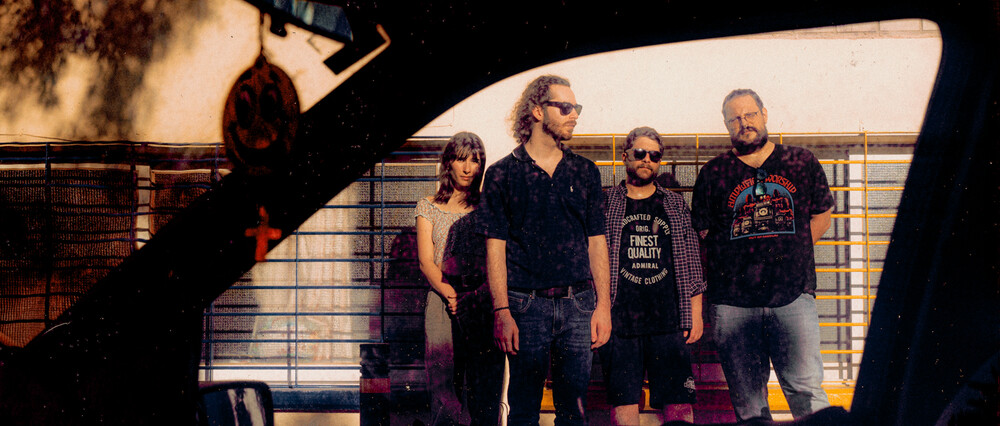 Οι Messier 13 εγκαινιάζουν το ελληνικό shoegaze του μέλλοντος/ «Δεν ζούμε από τη μουσική, αλλά χωρίς τη μουσική δεν ζούμε»