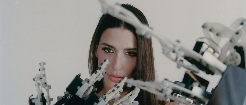 Arca: Ντίβα και cyborg