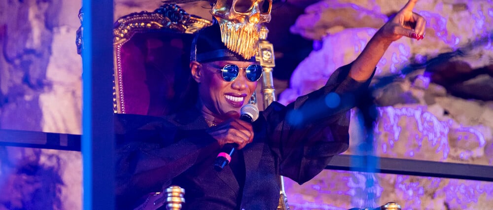 Ευτυχώς που υπάρχει και η Grace Jones
