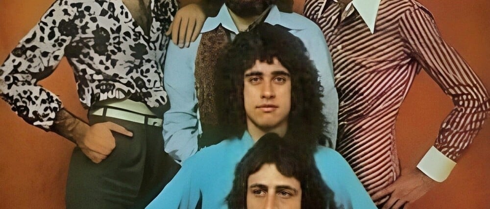 Ηλίας Ασβεστόπουλος και 2002: 50 χρόνια από το άλμπουμ «Ο Σιδερένιος Άνθρωπος»