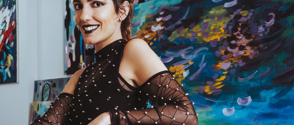 Αθηνά Παππά: Dream pop τέχνη που ενώνει φύση, συμβολισμό και θηλυκή ενδυνάμωση