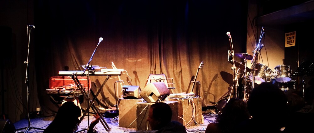 3ο Open Mic Challenge - New Talents Music Nights: Ανοιχτή σκηνή για νέους δημιουργούς στο Theatre of the NO