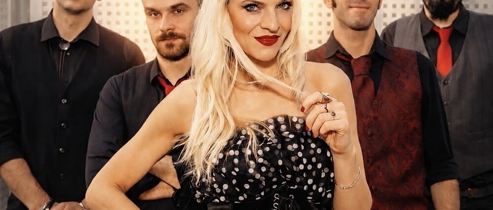 From Swing to Rock ’n’ Roll by Vanila Swing: Ένα μουσικό ταξίδι στις δεκαετίες που αγαπήσαμε