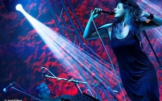Υπόγεια Ρεύματα & Αγγελική Τουμπανάκη